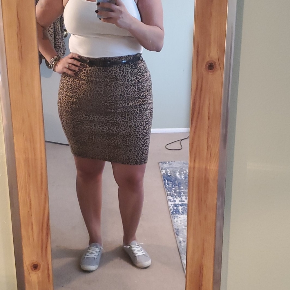Midi skirt